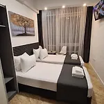 Πανσιόν Hanna Center
