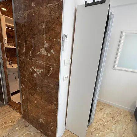 Hanna Center Πανσιόν Σαράγεβο